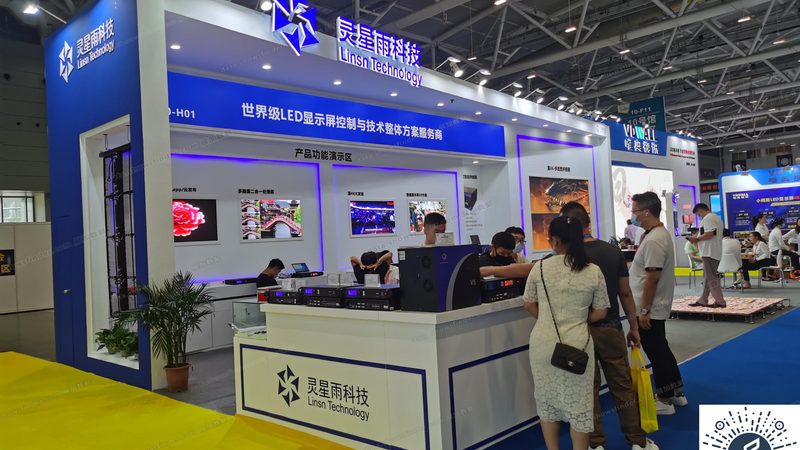 上海广告公司设计材质报价：揭秘特装展台的搭建之道
